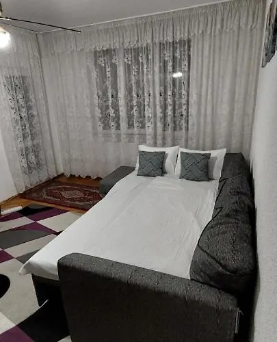 Apartment Buget Brașov